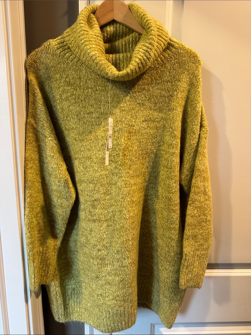 Topshop Turtleneck Cozy Oversized Sweater/Tunic - Green